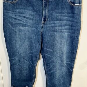 Susan Graver Indigo Cropped Jeans